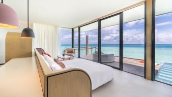 Ocean Water Pool Villa