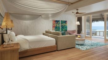 Family Water Villa with Pool