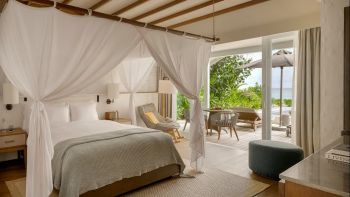 Beach Villa with Pool