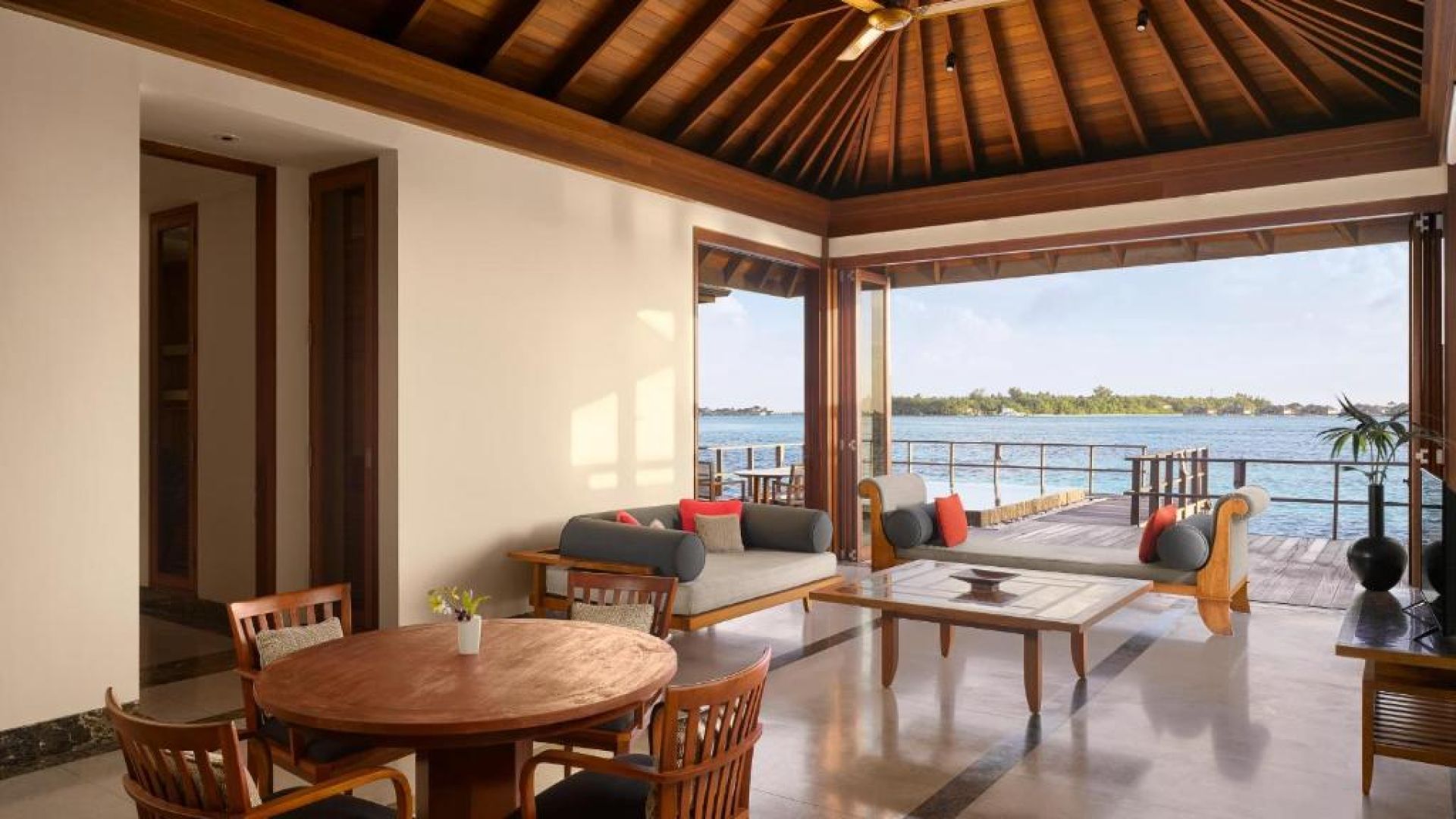 Villa Nautica Paradise Island