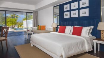 Sunset Deluxe Beach Pool Villa