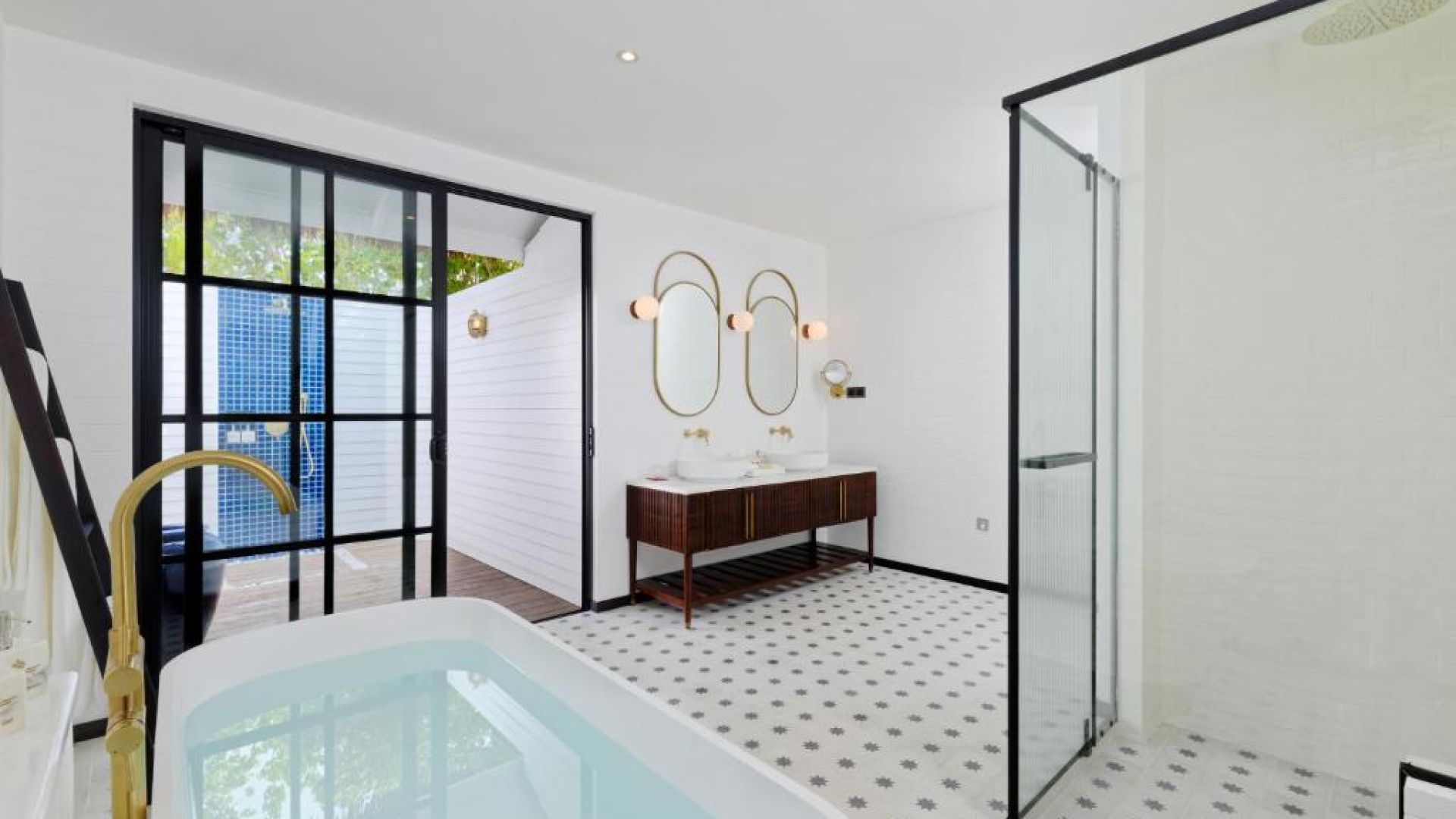 パラダイス アイランド リゾート & スパ